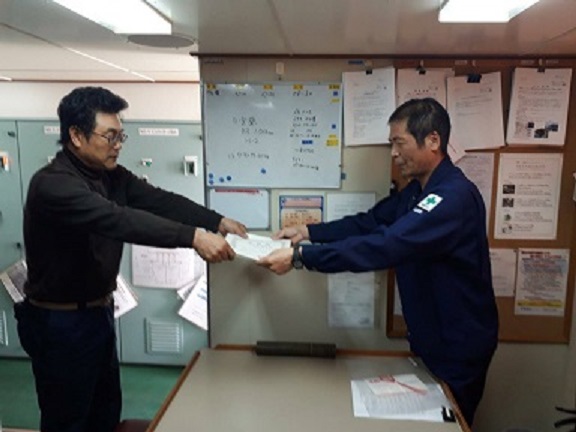 永年表彰田野CEc.jpg
